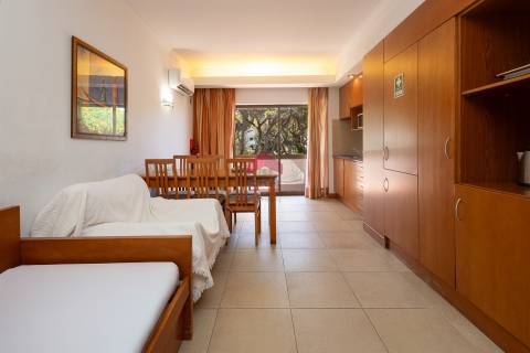 Apartamento T1 Arrendamento em Quarteira,Loulé