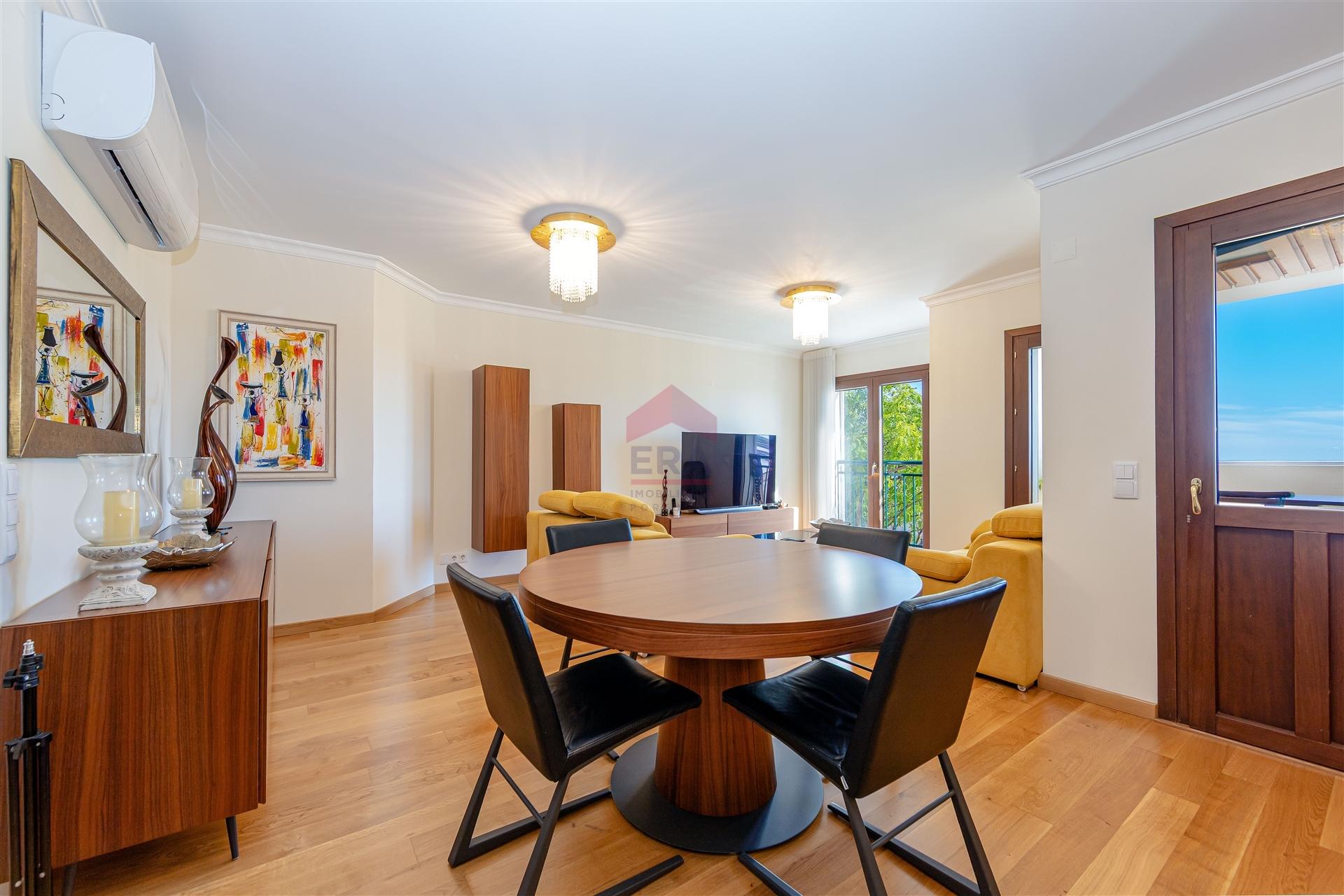 Apartamento T2 Venda em Faro (Sé e São Pedro),Faro