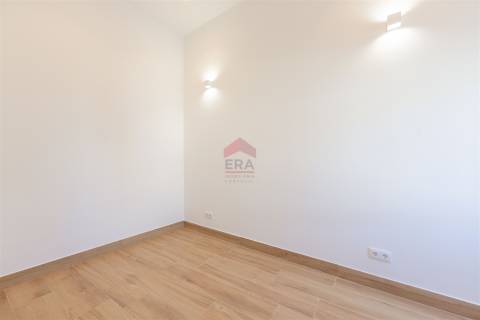 Moradia Geminada T3 Venda em Loulé (São Clemente),Loulé