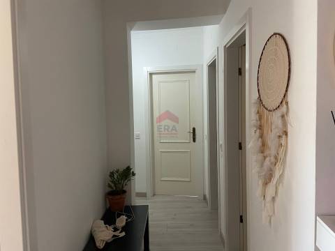 Apartamento T3 Venda em Quelfes,Olhão