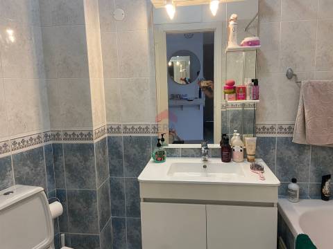 Apartamento T3 Venda em Quelfes,Olhão