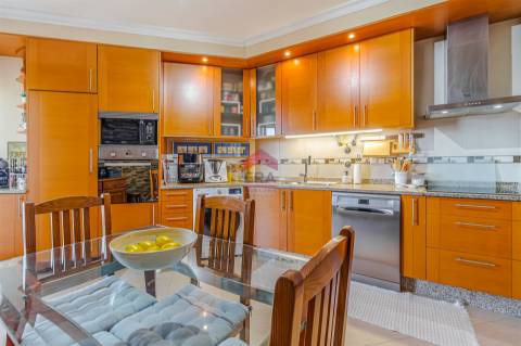 Apartamento T3 Venda em Tavira (Santa Maria e Santiago),Tavira