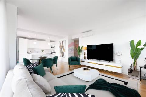 Apartamento T3 Venda em Faro (Sé e São Pedro),Faro