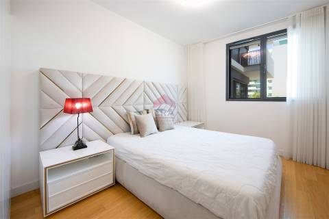 Apartamento T3 Venda em Faro (Sé e São Pedro),Faro