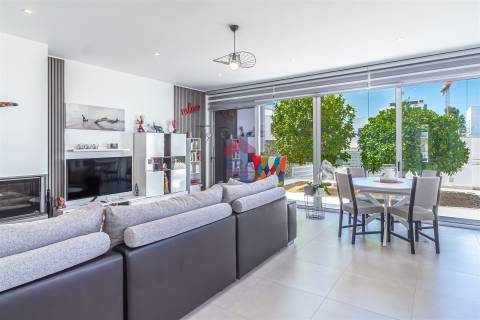 Moradia Geminada T4 Venda em Tavira (Santa Maria e Santiago),Tavira