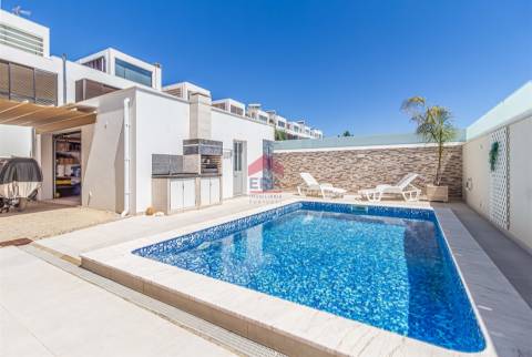 Moradia Geminada T4 Venda em Tavira (Santa Maria e Santiago),Tavira