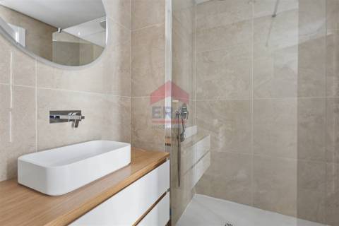 Apartamento T2 Arrendamento em Loulé (São Clemente),Loulé