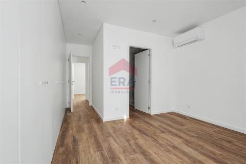Apartamento T2 Arrendamento em Loulé (São Clemente),Loulé