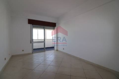Apartamento T1 Venda em Faro (Sé e São Pedro),Faro