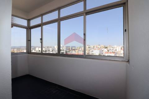 Apartamento T1 Venda em Faro (Sé e São Pedro),Faro