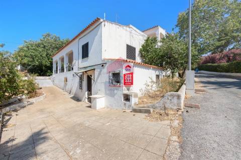 Moradia >=T10 Venda em Lagoa e Carvoeiro,Lagoa (Algarve)