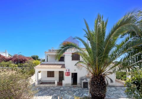 Moradia >=T10 Venda em Lagoa e Carvoeiro,Lagoa (Algarve)