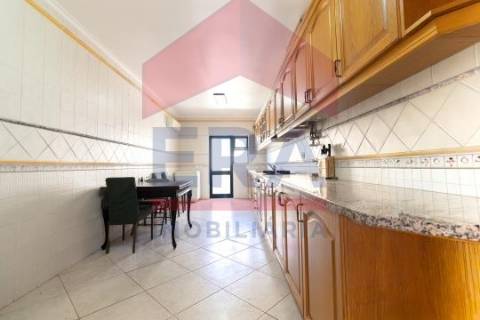 Apartamento T4 Venda em Faro (Sé e São Pedro),Faro