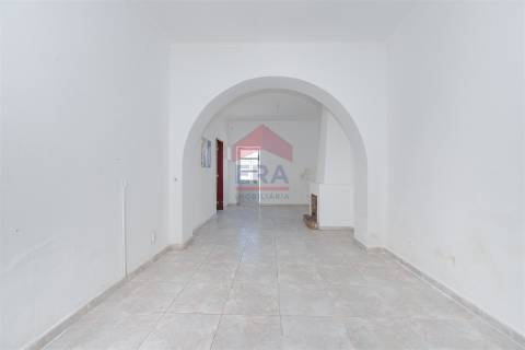 Moradia Geminada T2 Venda em Quarteira,Loulé