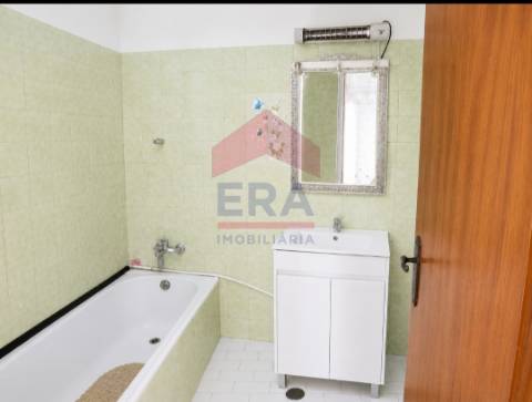 Moradia Geminada T2 Venda em Quarteira,Loulé