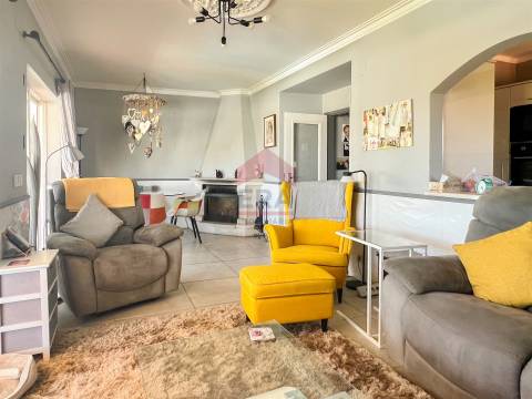Apartamento T3 Venda em Quarteira,Loulé