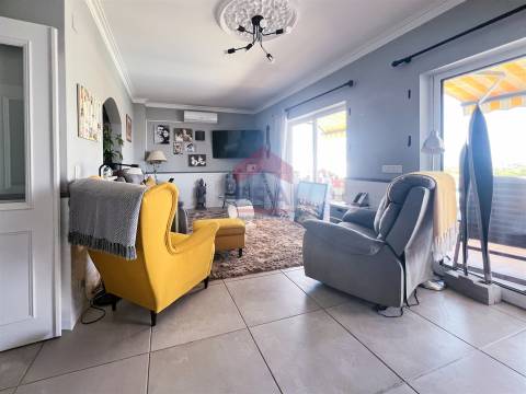 Apartamento T3 Venda em Quarteira,Loulé