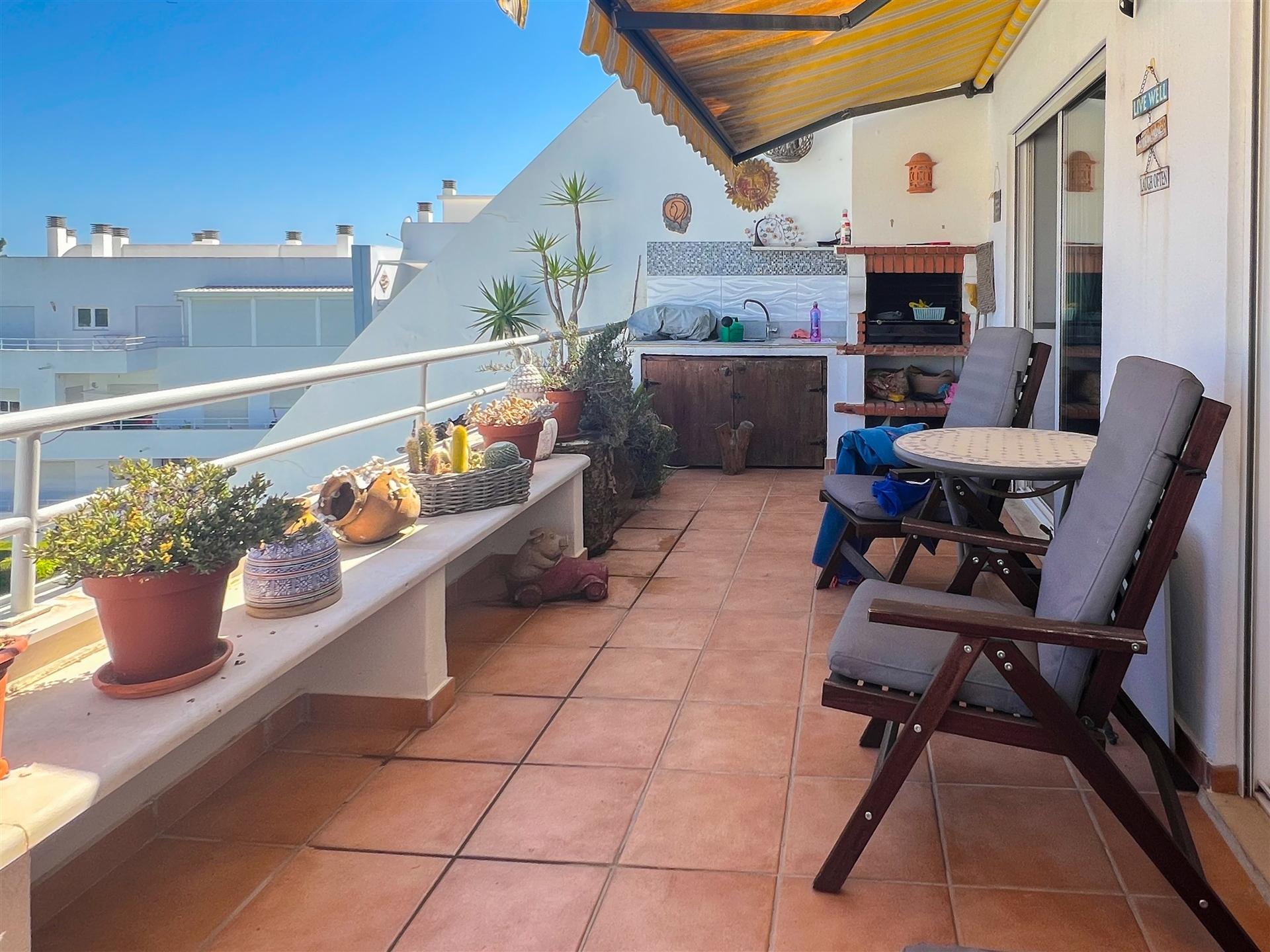 Apartamento T3 Venda em Quarteira,Loulé