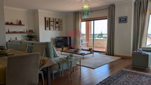 Apartamento T4 Venda em Albufeira e Olhos de Água,Albufeira