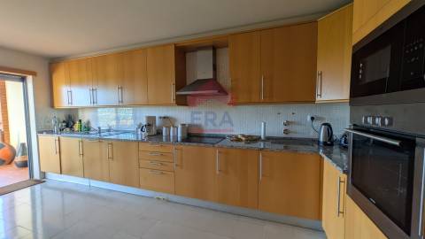 Apartamento T4 Venda em Albufeira e Olhos de Água,Albufeira