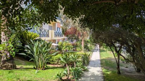 Apartamento T4 Venda em Albufeira e Olhos de Água,Albufeira