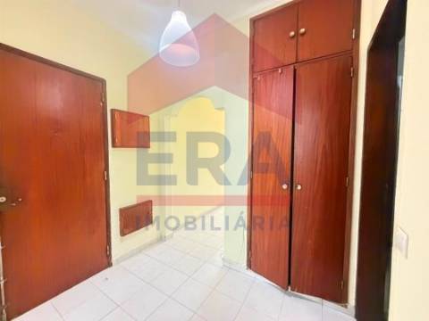 Apartamento T2 Venda em Faro (Sé e São Pedro),Faro