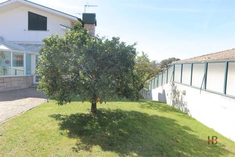 Moradia T5 Venda em Gondomar (São Cosme), Valbom e Jovim,Gondomar