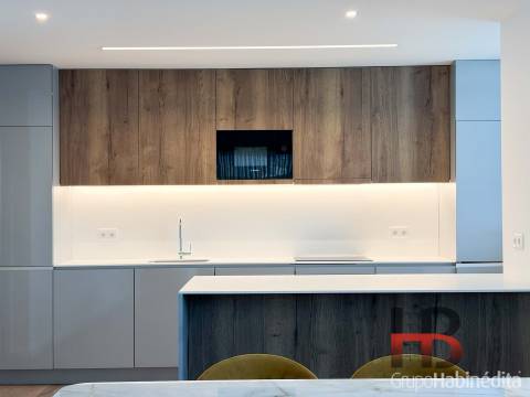Apartamento T3 Venda em Matosinhos e Leça da Palmeira,Matosinhos