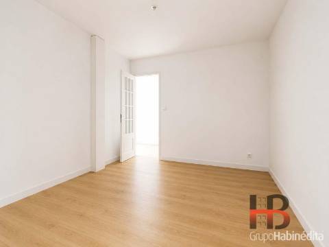 Apartamento T2 Venda em Bonfim,Porto