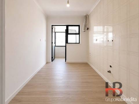 Apartamento T2 Venda em Bonfim,Porto