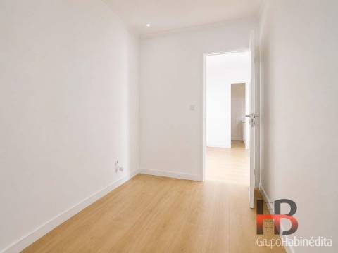 Apartamento T2 Venda em Bonfim,Porto