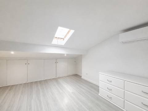Apartamento T2 Venda em Campanhã,Porto