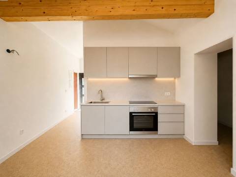 Apartamento T0 Venda em Lordelo do Ouro e Massarelos,Porto