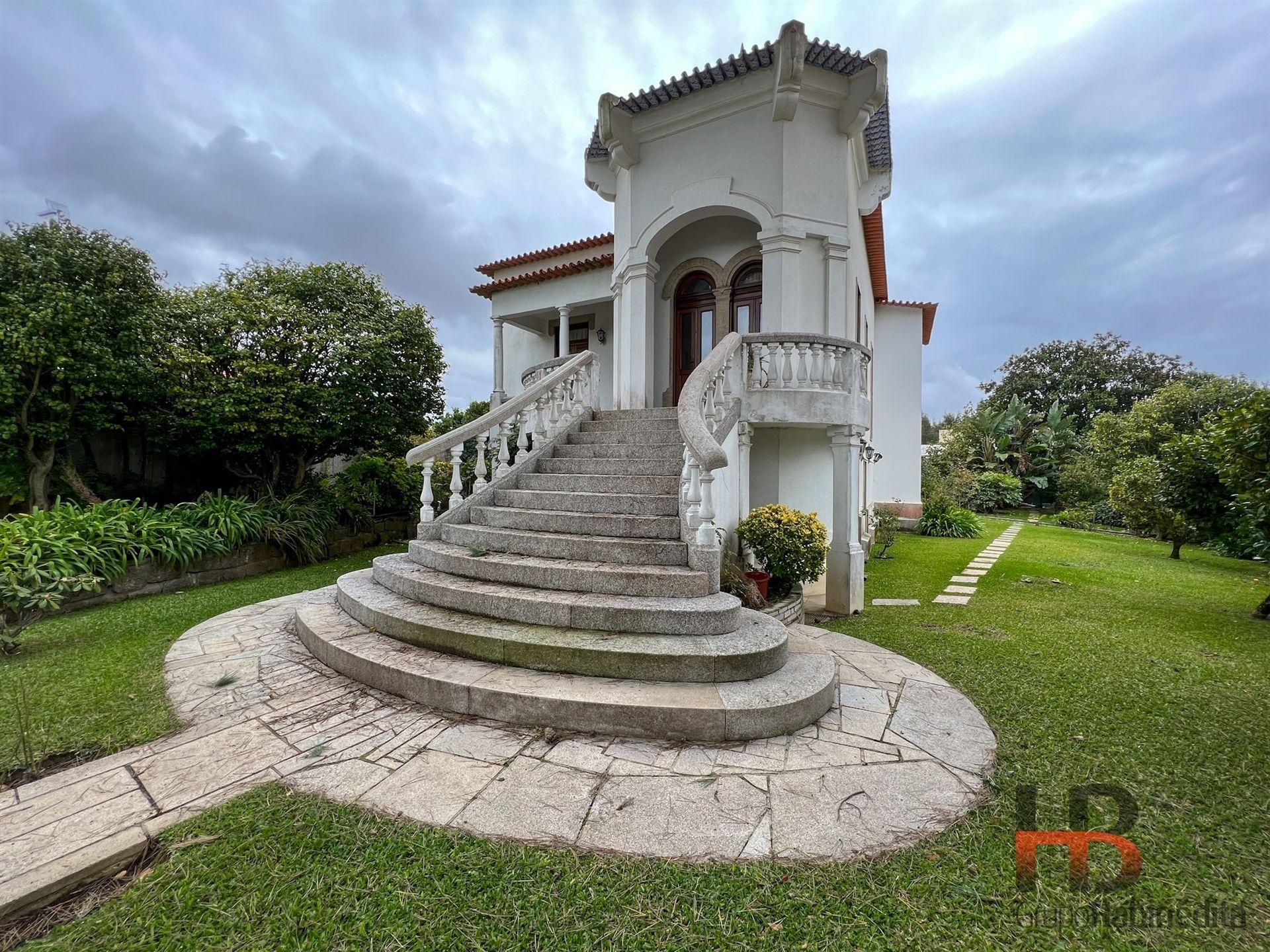 Moradia Isolada T5 Venda em Gulpilhares e Valadares,Vila Nova de Gaia