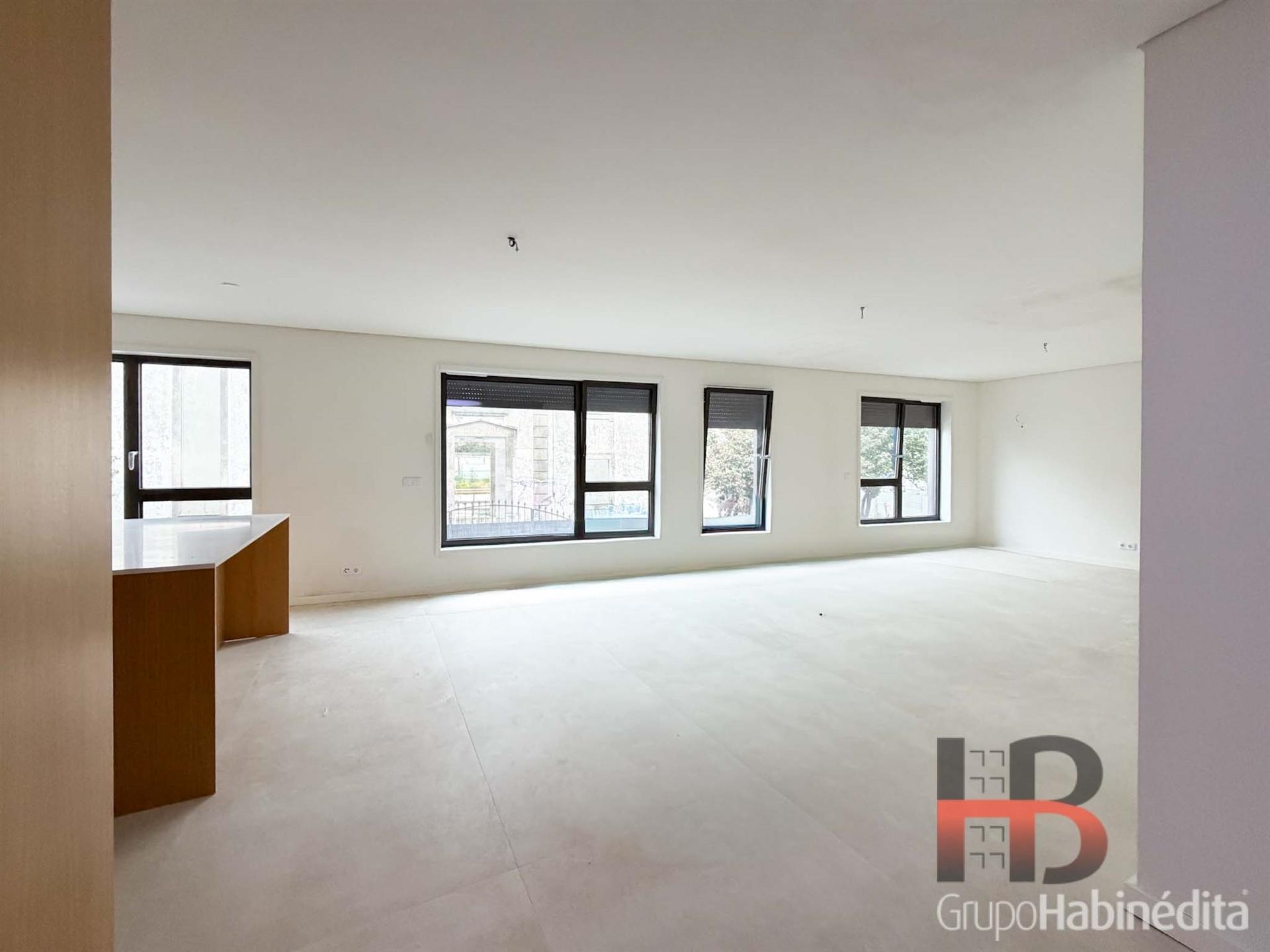 Apartamento T3 Venda em Cedofeita, Santo Ildefonso, Sé, Miragaia, São Nicolau e Vitória,Porto