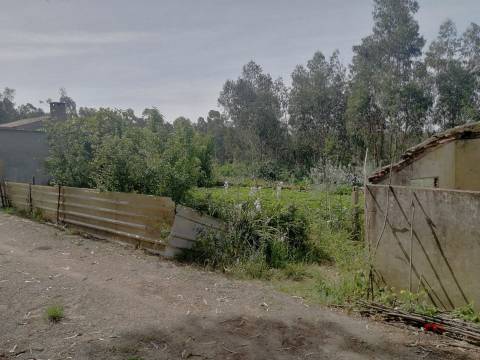 Moradia Devoluta T2 Venda em São Miguel do Souto e Mosteirô,Santa Maria da Feira
