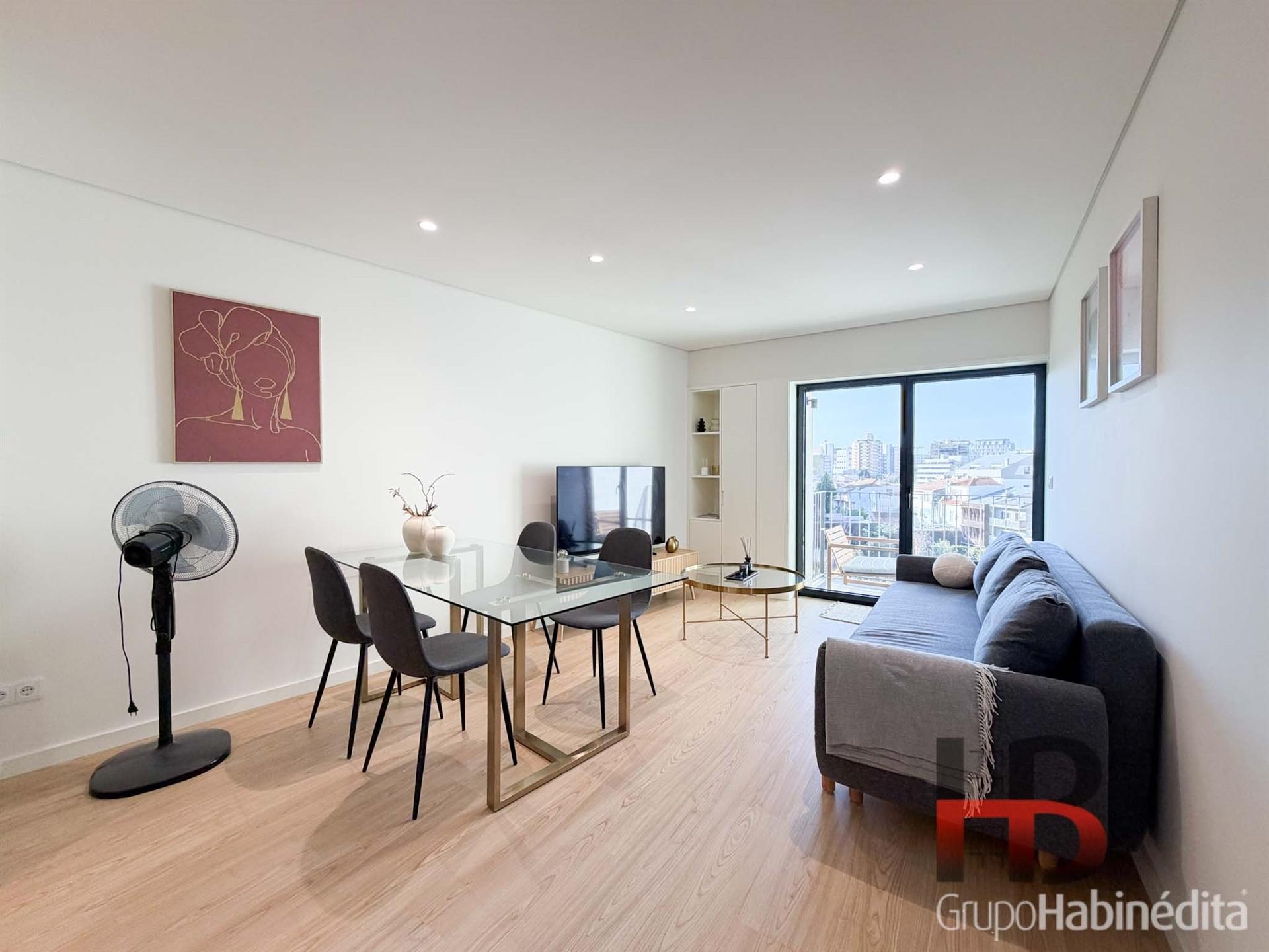 Apartamento T1 Venda em Lordelo do Ouro e Massarelos,Porto