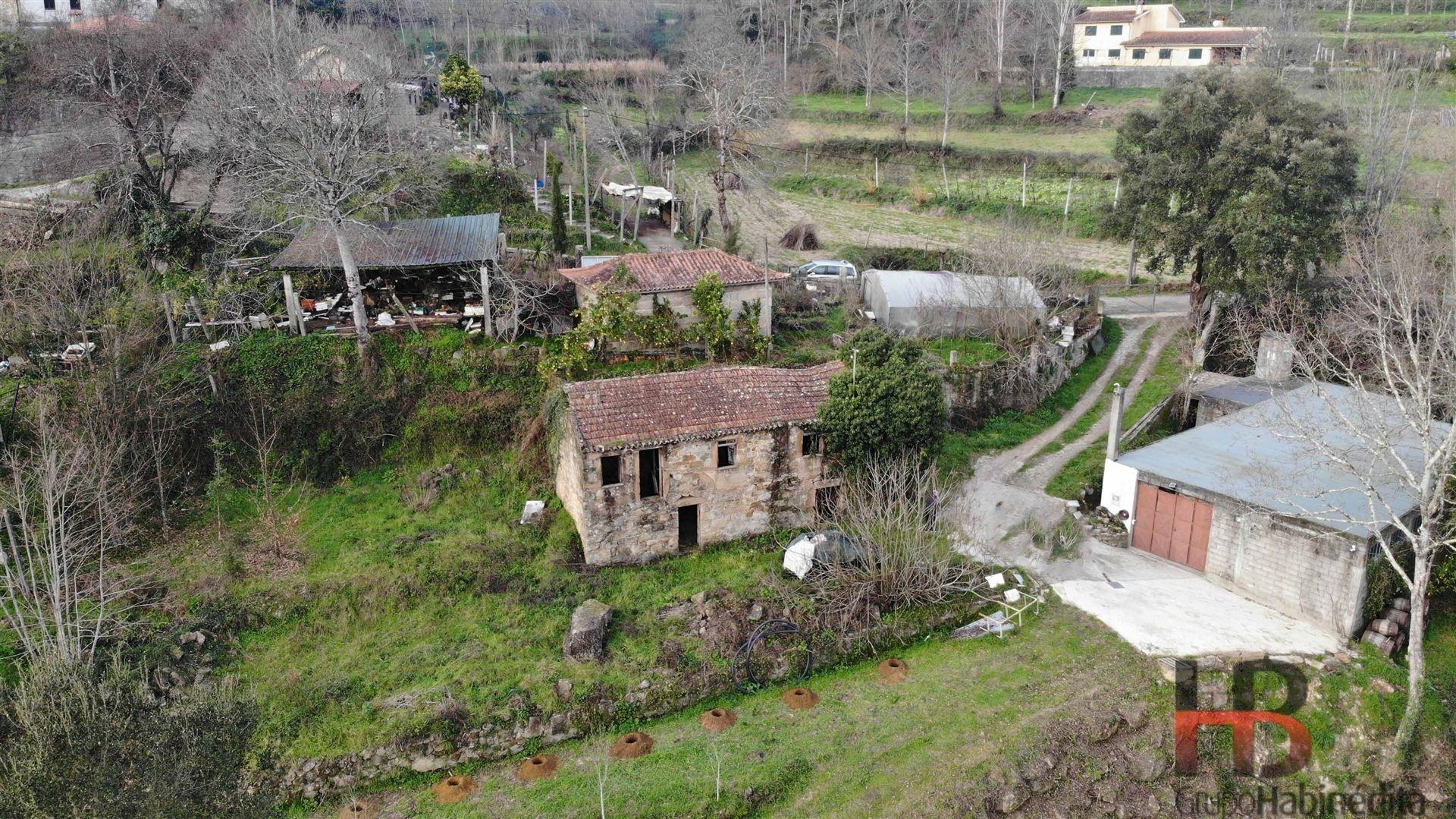 Moradia Rústica T3 Venda em Rossas,Arouca