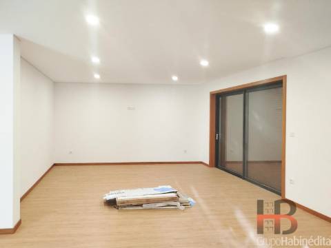 Moradia Isolada T3+1 Venda em Santa Maria da Feira, Travanca, Sanfins e Espargo,Santa Maria da Feira