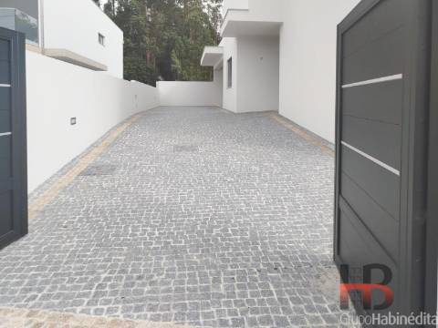 Moradia Isolada T3+1 Venda em Santa Maria da Feira, Travanca, Sanfins e Espargo,Santa Maria da Feira