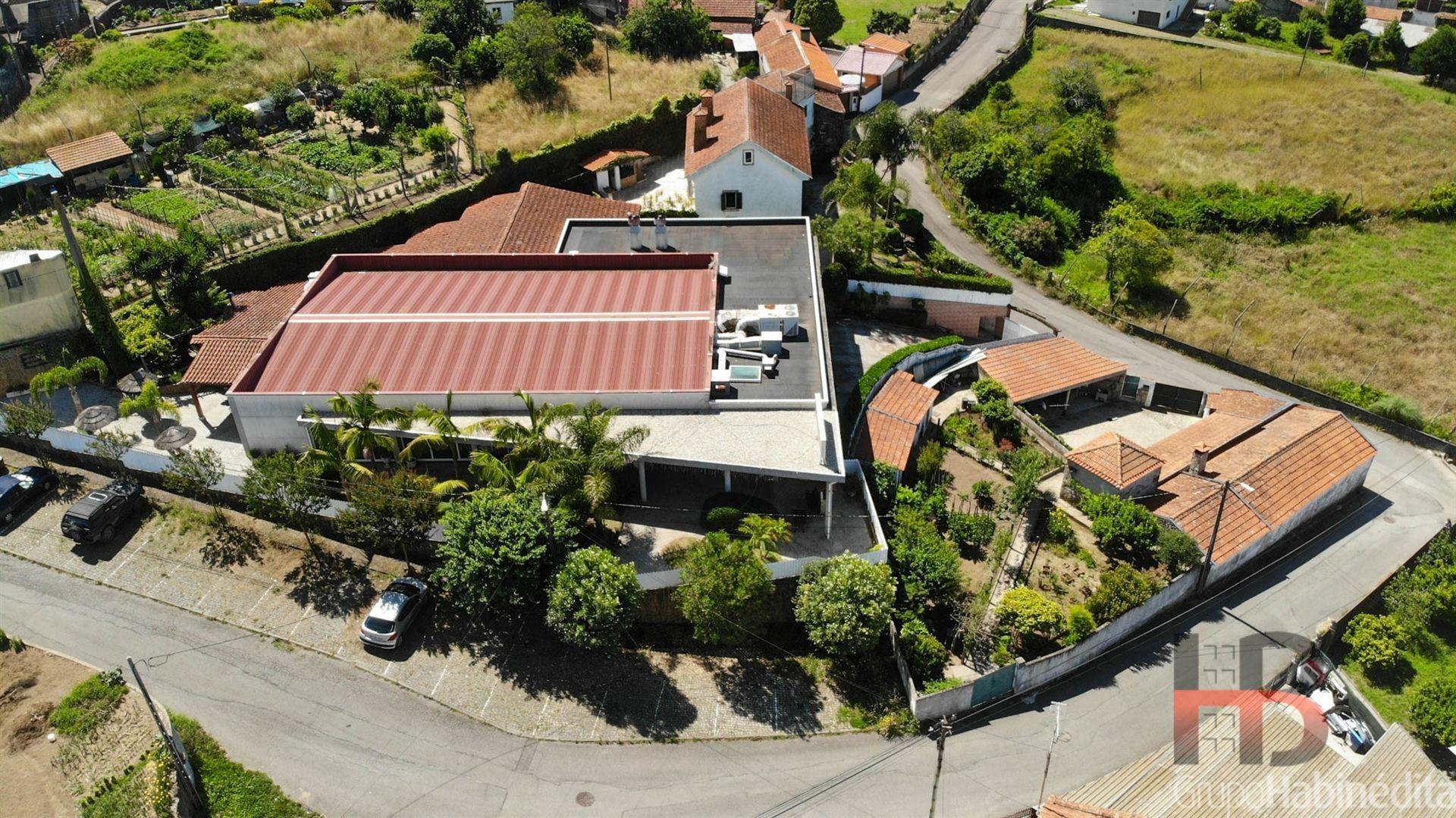 Quintinha >=T10 Venda em São Miguel do Souto e Mosteirô,Santa Maria da Feira