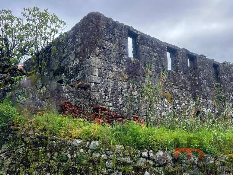 Moradia T3 Venda em Cambra e Carvalhal de Vermilhas,Vouzela