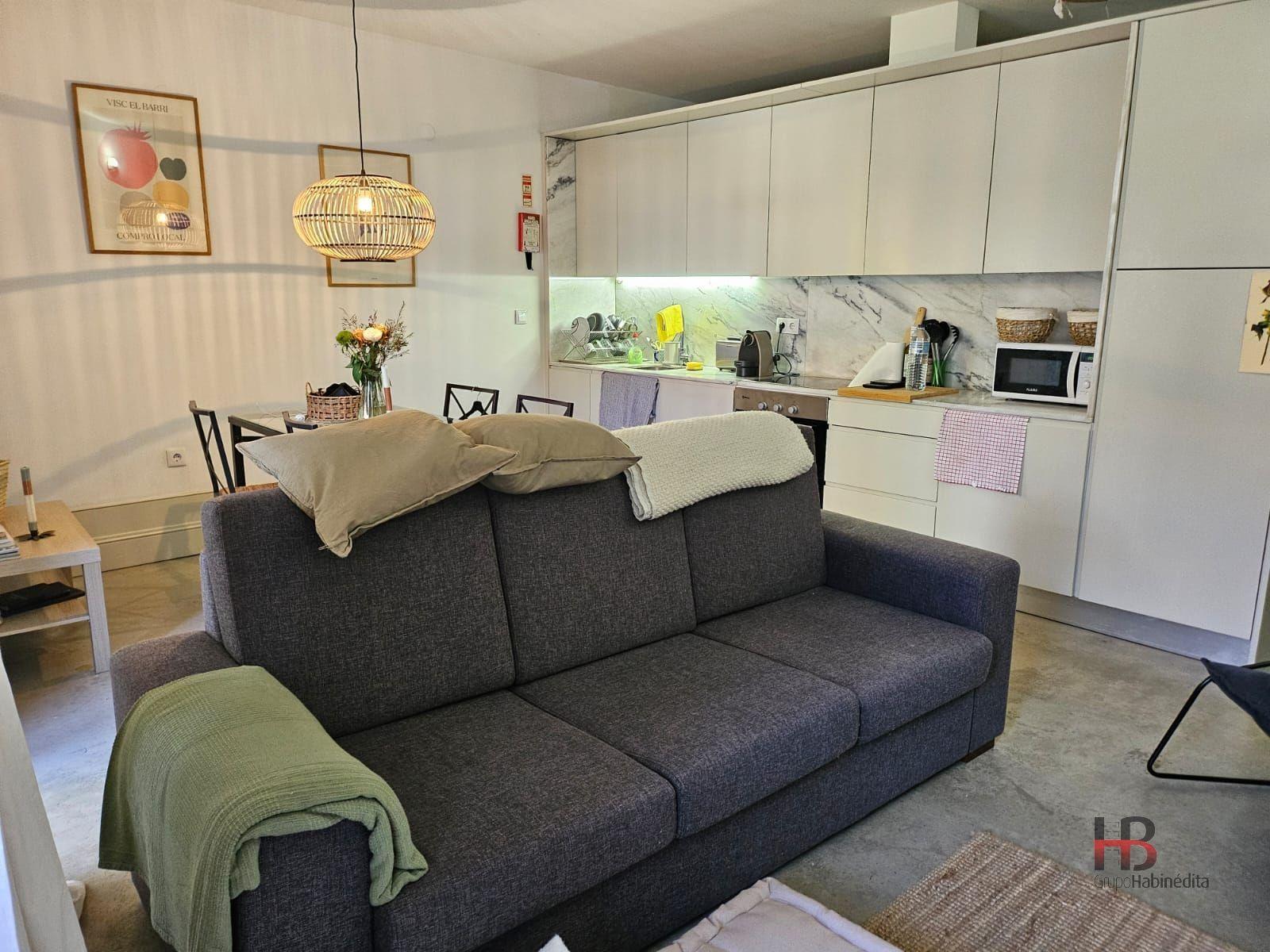 Apartamento T0+1 com Jardim e Logradouro no Centro do Porto