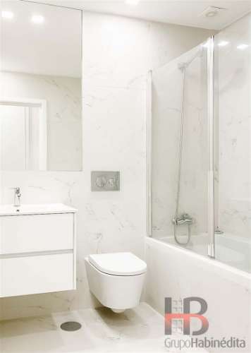 Apartamento T4 Venda em Cedofeita, Santo Ildefonso, Sé, Miragaia, São Nicolau e Vitória,Porto