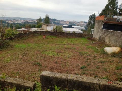 Terreno Urbano  Venda em Macieira de Sarnes,Oliveira de Azeméis