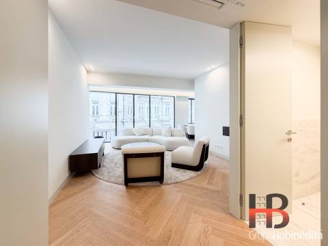 Apartamento T3 Venda em Cedofeita, Santo Ildefonso, Sé, Miragaia, São Nicolau e Vitória,Porto