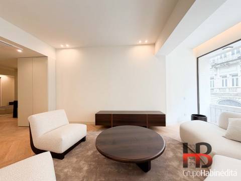 Apartamento T3 Venda em Cedofeita, Santo Ildefonso, Sé, Miragaia, São Nicolau e Vitória,Porto