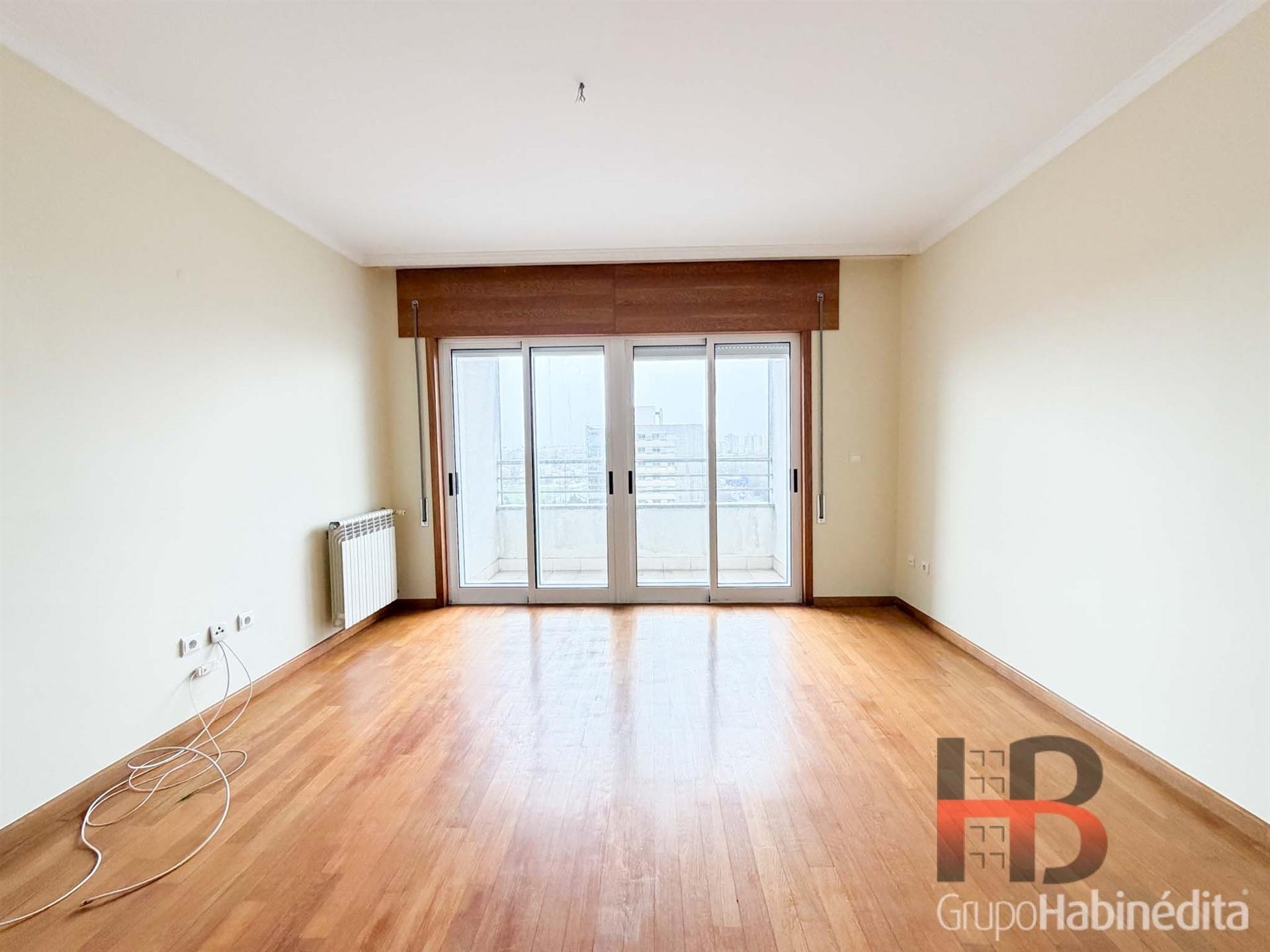 Apartamento T2 Venda em Lordelo do Ouro e Massarelos,Porto