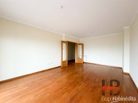 Apartamento T2 Venda em Lordelo do Ouro e Massarelos,Porto