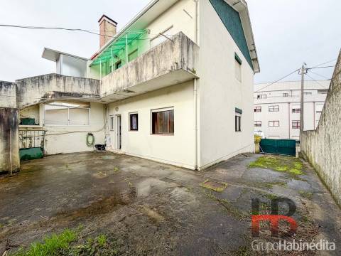 Moradia Geminada T4 Venda em Oliveira do Douro,Vila Nova de Gaia